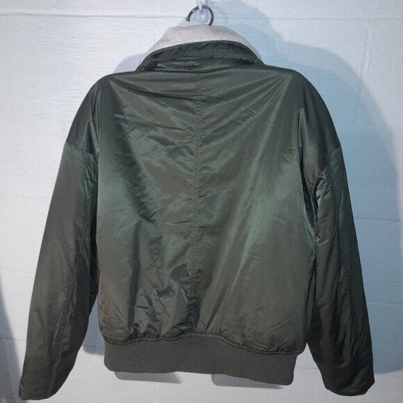 Universal Thread Women's Bomber Jacket Moss Green Size XL Waterproof Coat - Picture 8 of 10